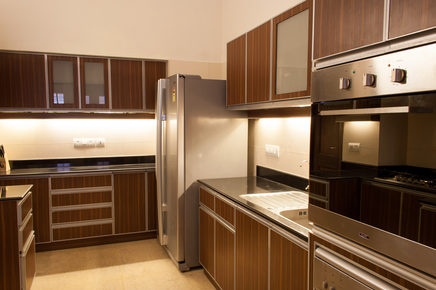 The modular kitchen finished with a wood look.